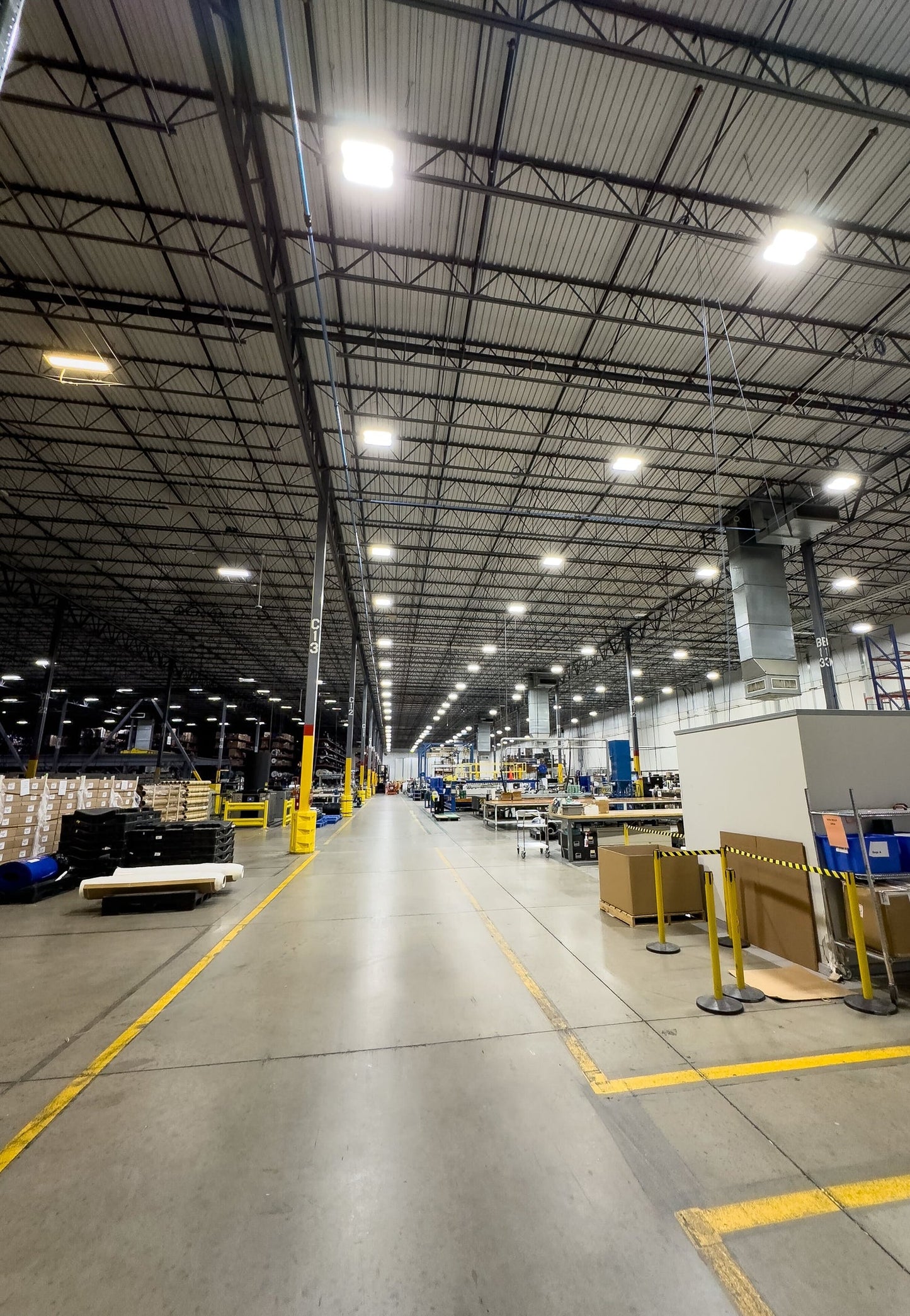 Linear LED high bay fixture